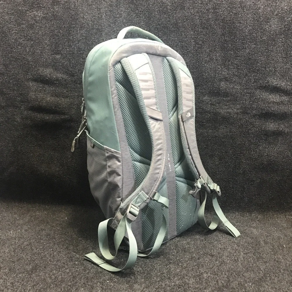 The North Face NF0A3KVA Vault 26L Backpack FlexVent System Teal & Gray Daypack